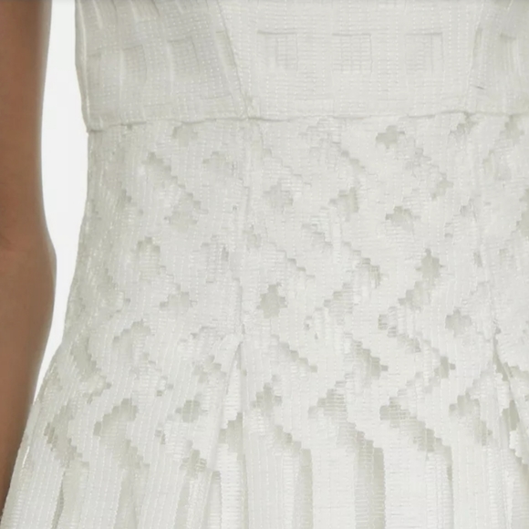 SOLD ‼️ $750.00 NWT Milly Women's Dress Illusion Filament Pleat White 6 S - Picture 4 of 11
